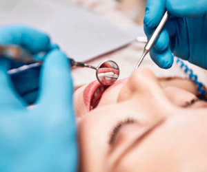 Dentists in Lucca
